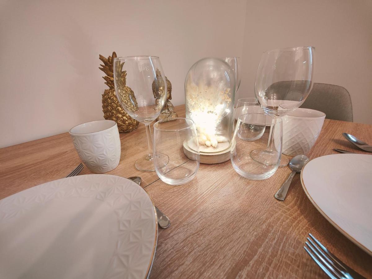 Le Chic Apartment Иври сюр Сен Екстериор снимка